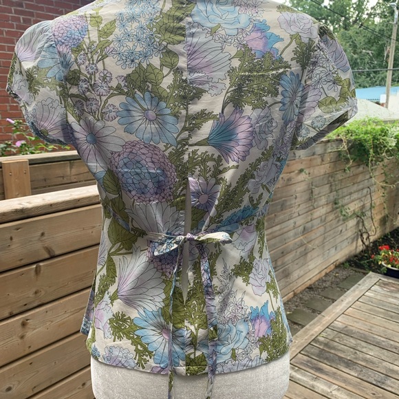 Comrags | Floral Top - Picture 5 of 5